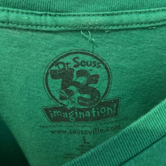 The Grinch - large graphic tee - Picture 2 of 2